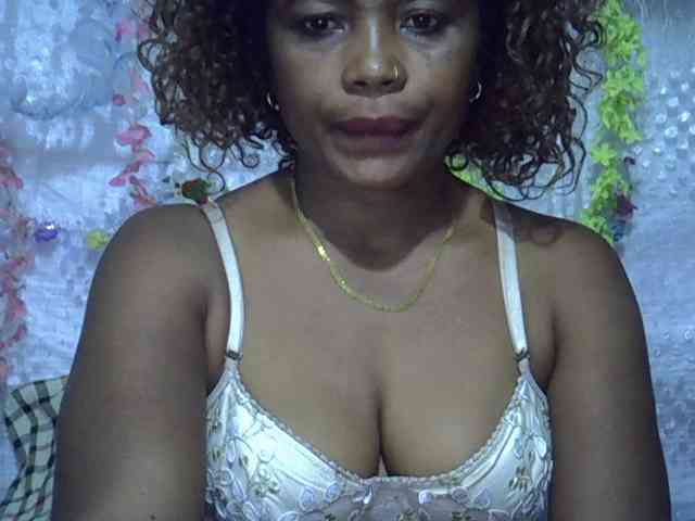 Sexywife1 webcam