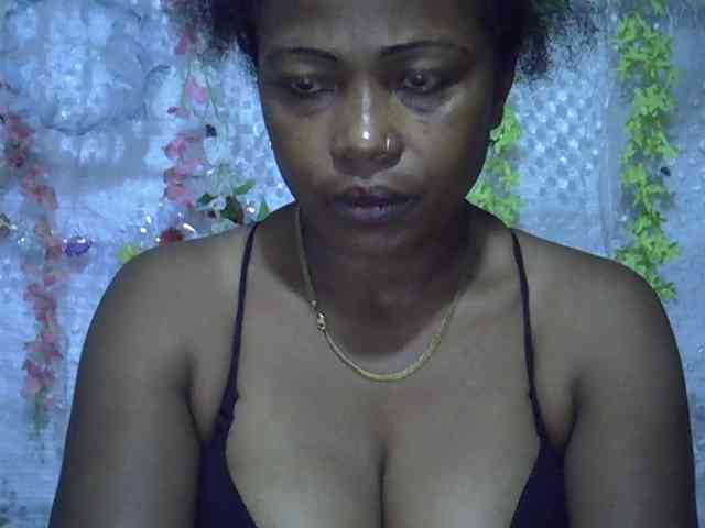 Sexywife1 webcam