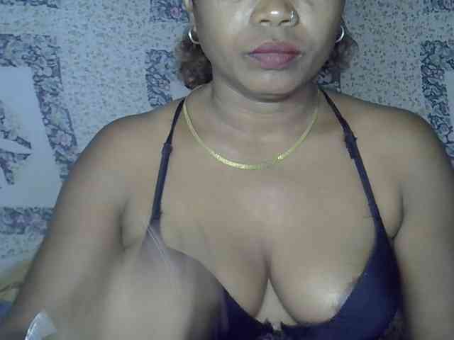 Sexywife1 webcam