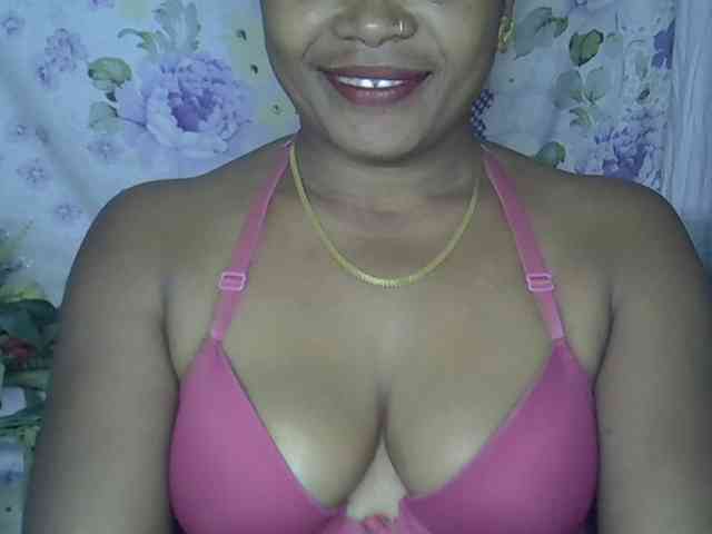 Sexywife1 webcam