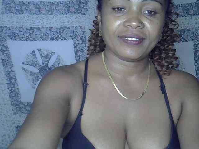 Sexywife1 webcam