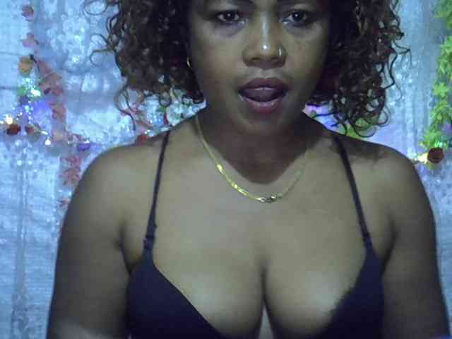 Sexywife1 webcam