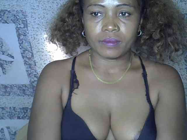 Sexywife1 webcam