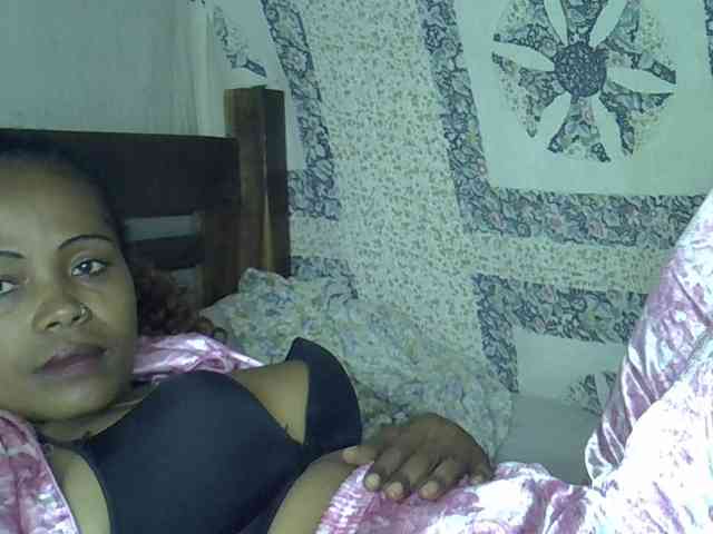 Sexywife1 webcam