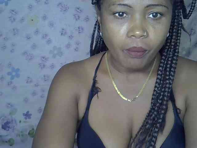 Sexywife1 webcam