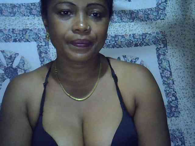 Sexywife1 webcam