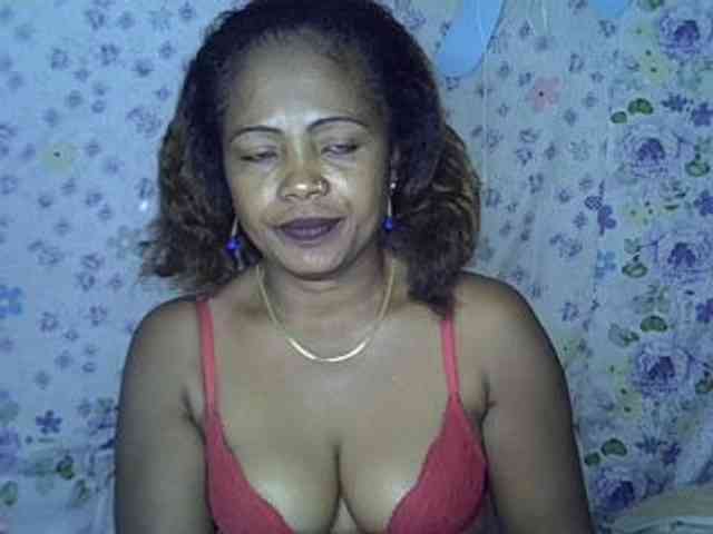 Sexywife1 webcam
