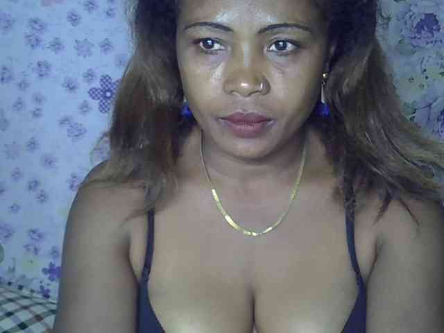 Sexywife1 webcam