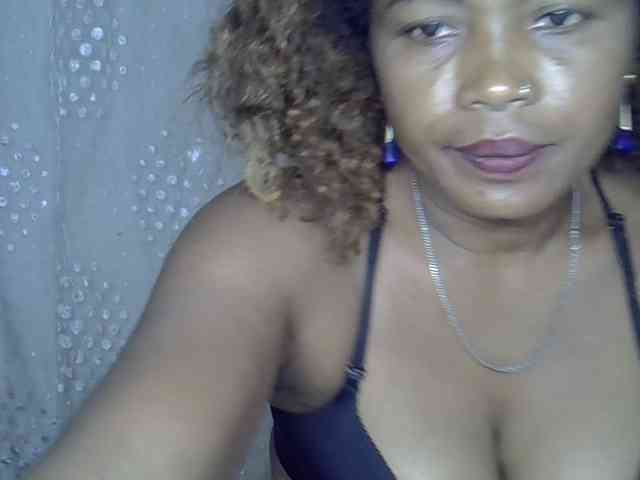 Sexywife1 webcam