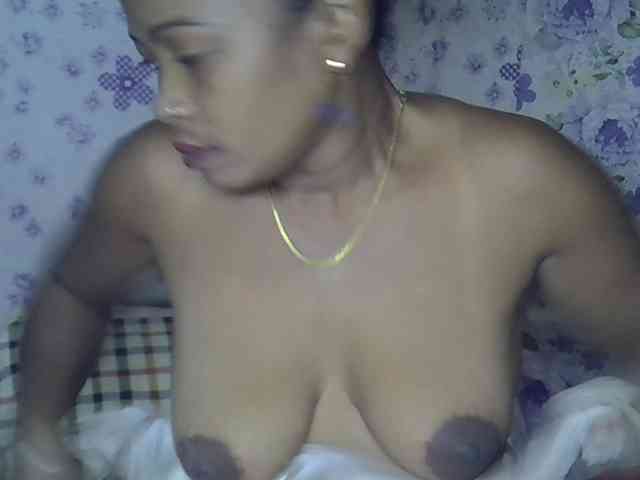 Model: Sexywife1