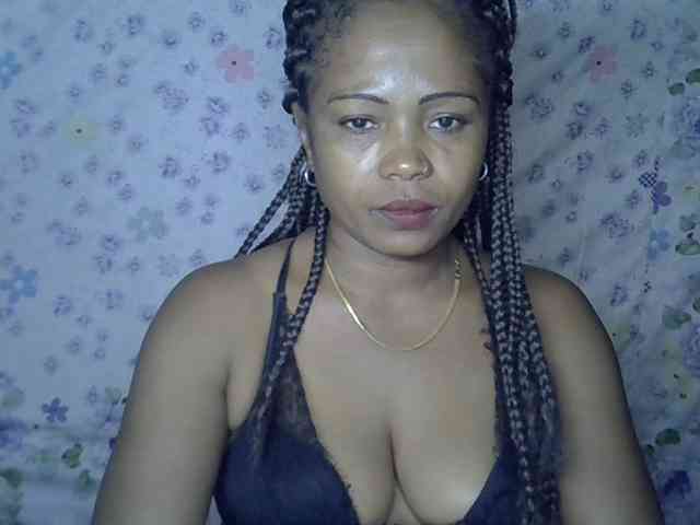 Sexywife1 webcam
