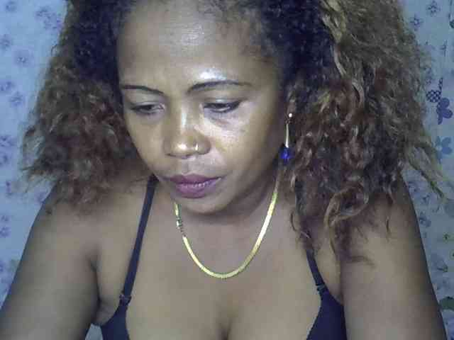 Sexywife1 webcam