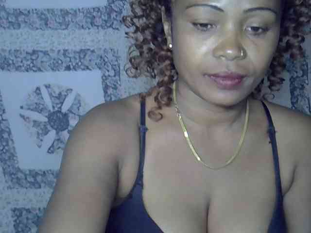 Sexywife1 webcam