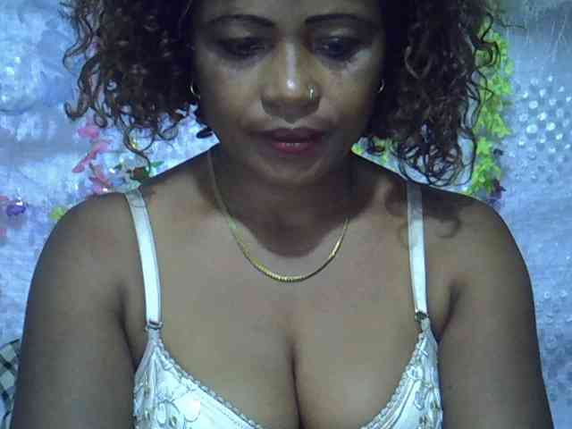 Modèle: Sexywife1
