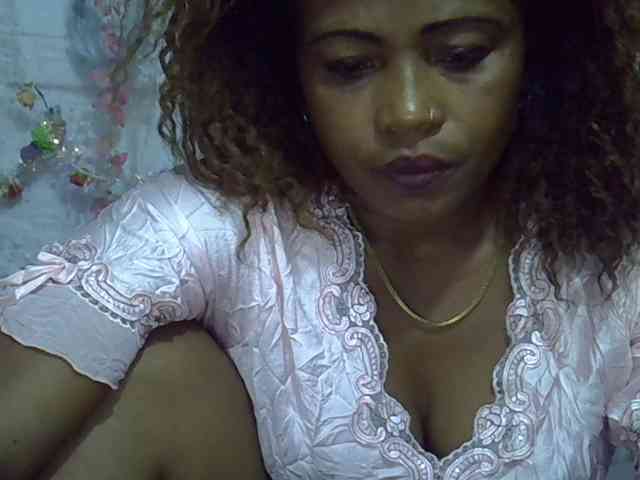 Sexywife1 webcam