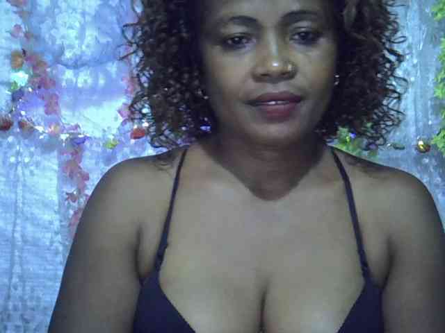 Sexywife1 webcam