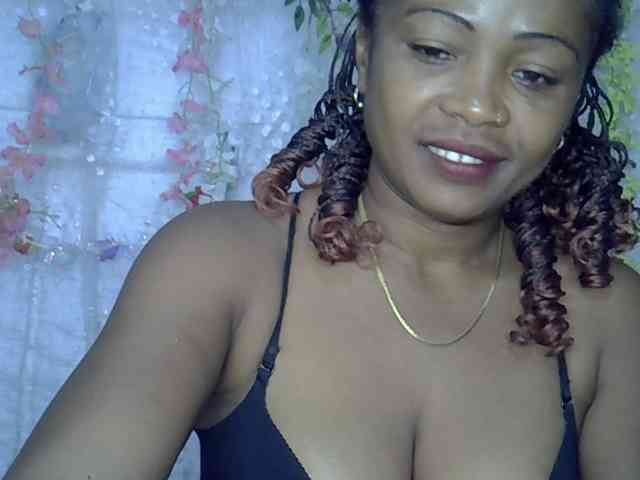 Sexywife1 webcam