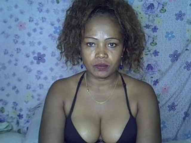 Sexywife1 webcam
