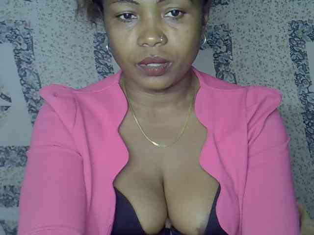 Sexywife1 webcam