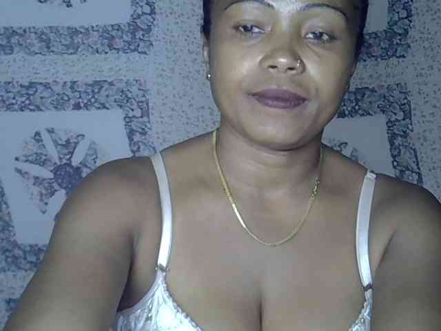 Sexywife1 webcam