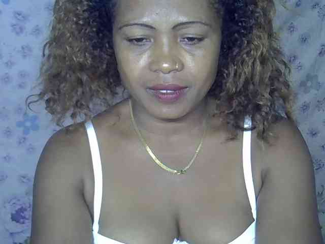 Sexywife1 webcam