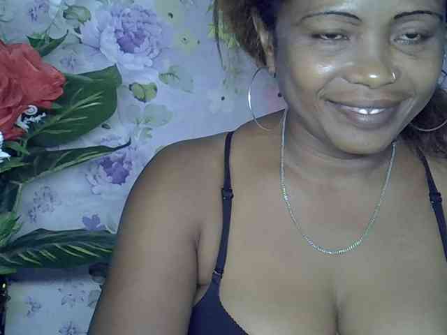 Sexywife1 webcam