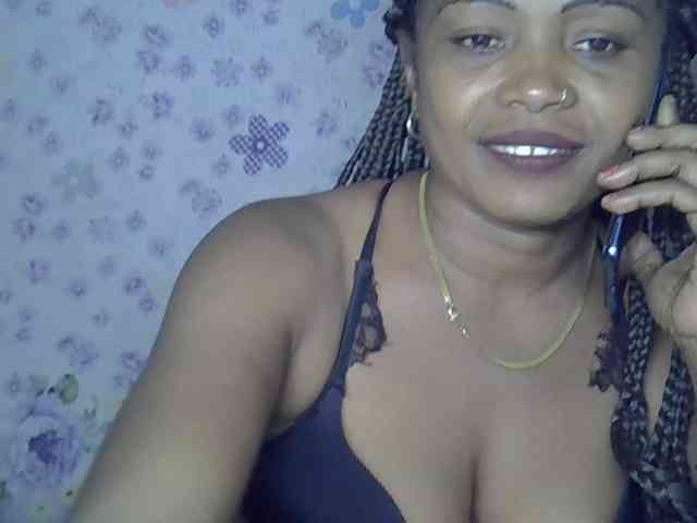 Sexywife1 webcam