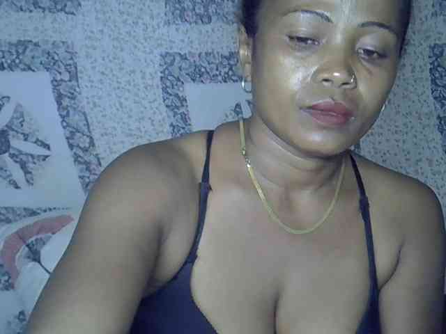 Sexywife1 webcam