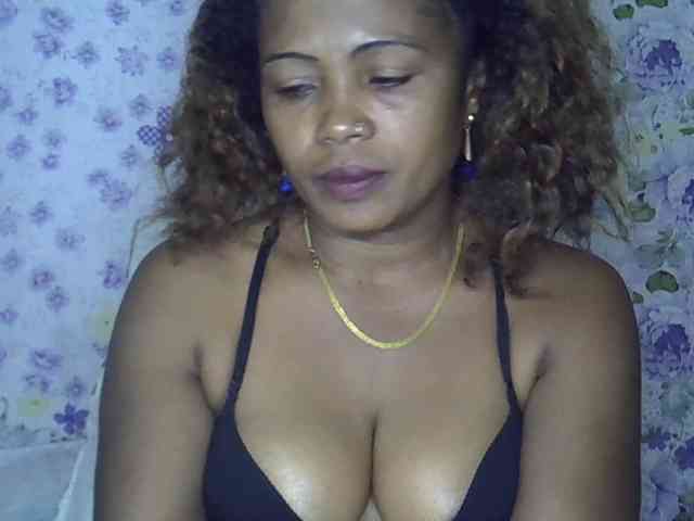 Sexywife1 webcam