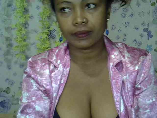Sexywife1 webcam