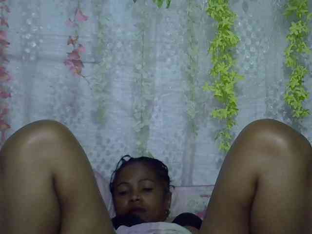 Sexywife1 webcam