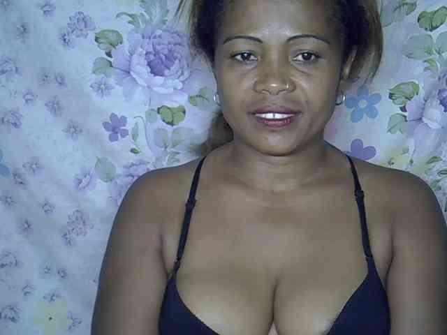 Sexywife1 webcam