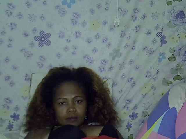 Sexywife1 webcam
