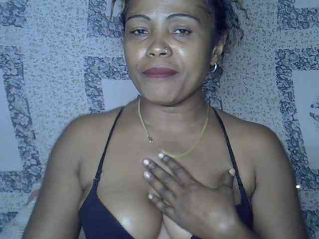 Modèle: Sexywife1