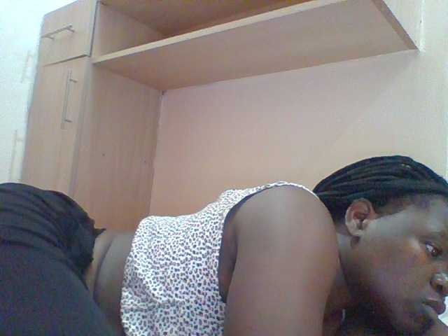 Prettychoco live cam on BongaCams