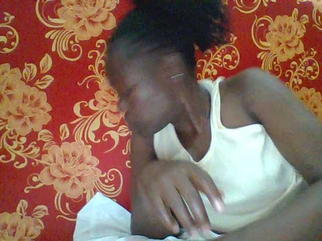 Prettychoco live webcam show