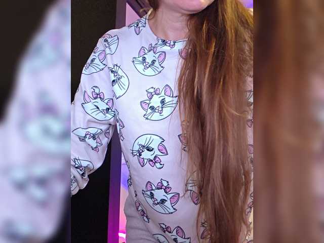 Fox-sexi live cam on BongaCams