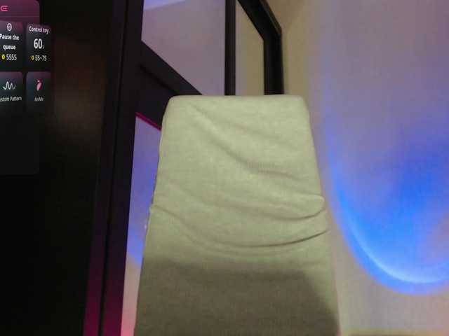 Fox-sexi live cam on BongaCams