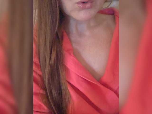 Fox-sexi live cam on BongaCams