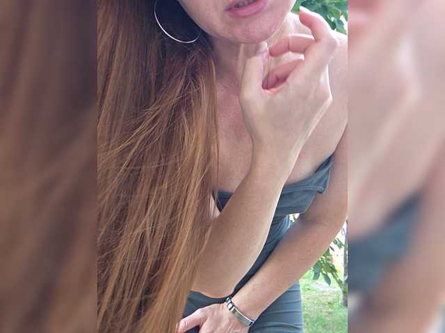 Fox-sexi live cam on BongaCams
