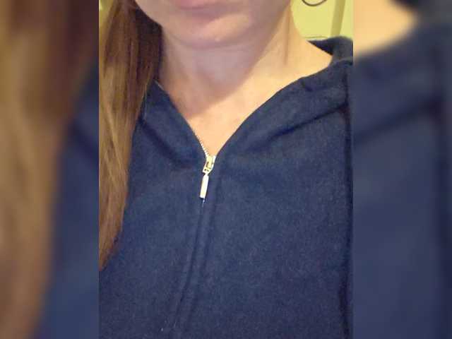 Fox-sexi live cam on BongaCams