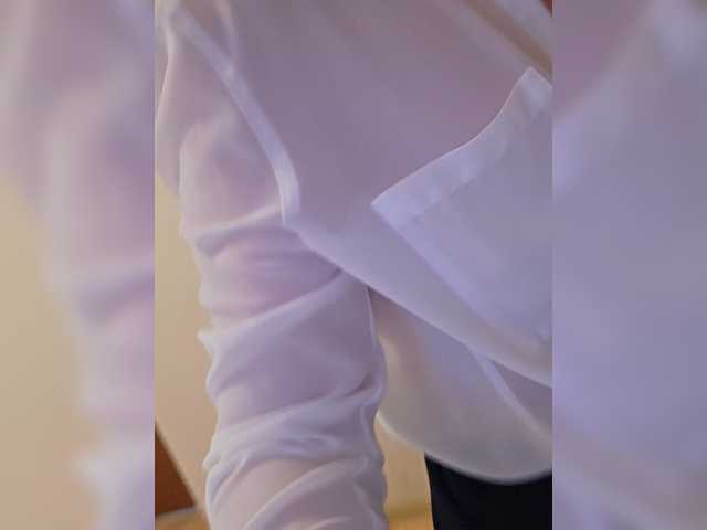 Fox-sexi live cam on BongaCams