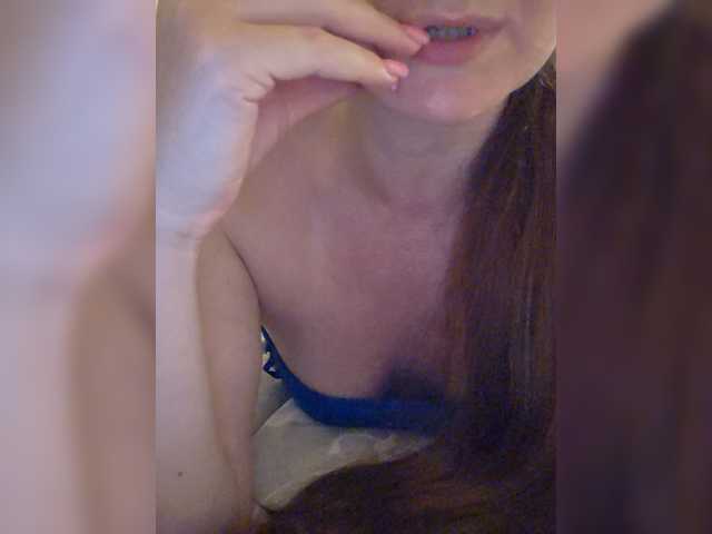 Fox-sexi live cam on BongaCams
