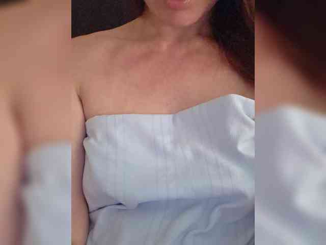Fox-sexi Live Webcam on BongaCams