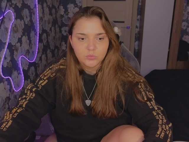 iam-momiji's BongaCams show and profile