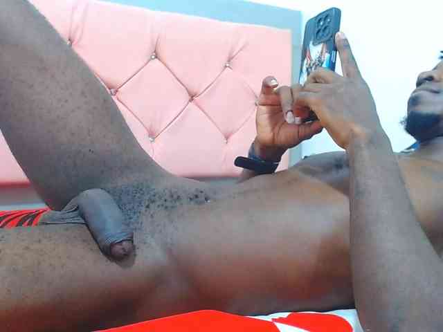 jaycolinss Live Webcam on BongaCams