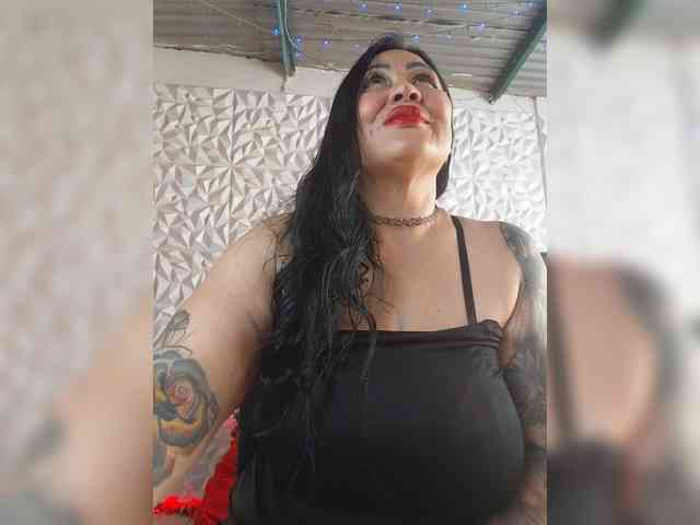 Kittyhotass1