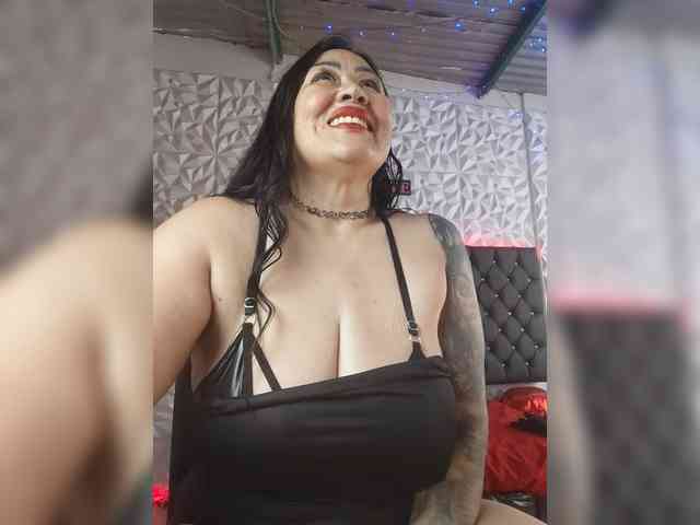 Kittyhotass1