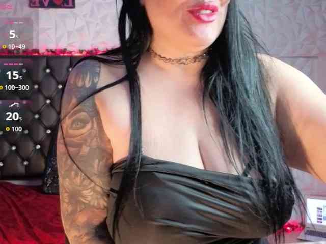 Kittyhotass1 webcam