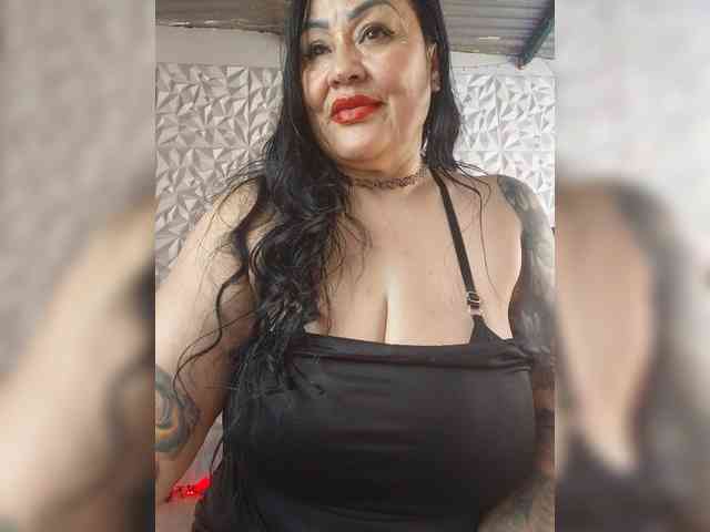 Kittyhotass1
